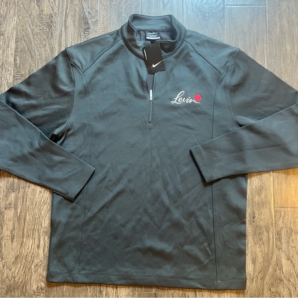 Nike Black Quarter-Zip PulloverNew comfortable Nike Golf long sleeves shirt